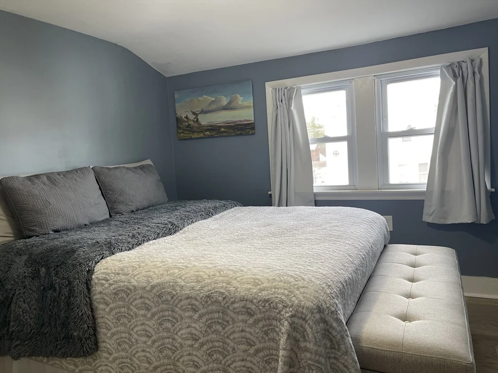 3 bed, 2 bath apartment for rent at 15 Wason St Unit 0, Medford — photo 9 of 21