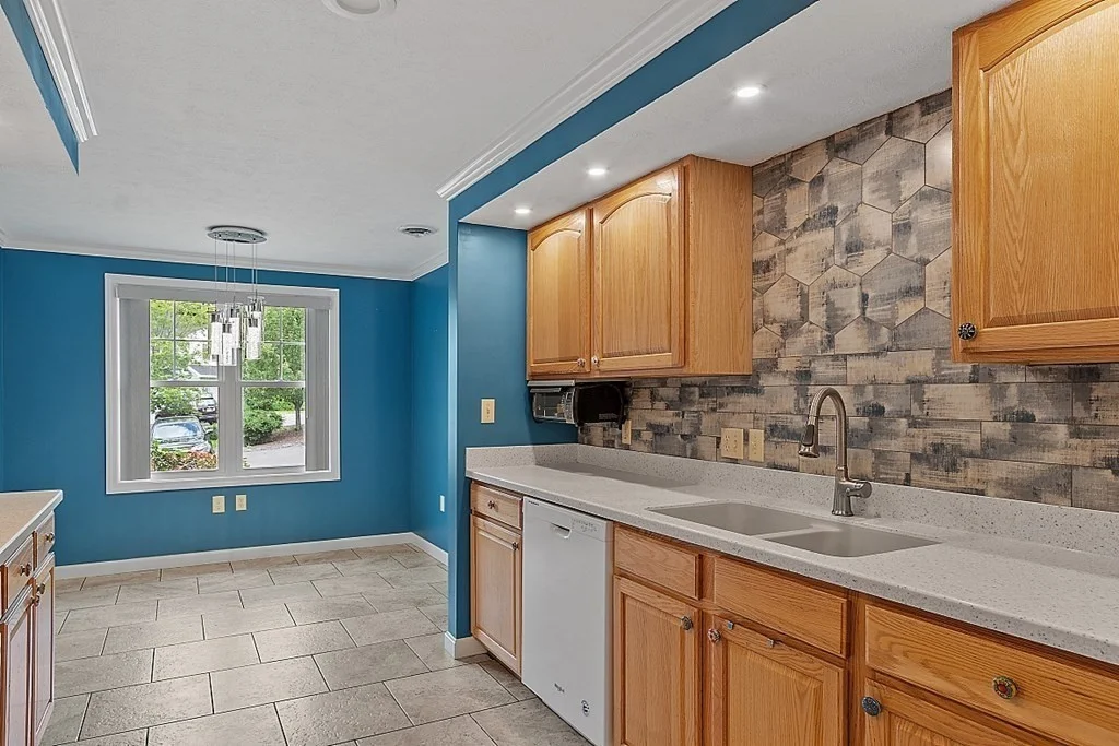 2 bed, 2 bath apartment for rent at 15 Water Wheel Unit 15, Templeton — photo 4 of 41
