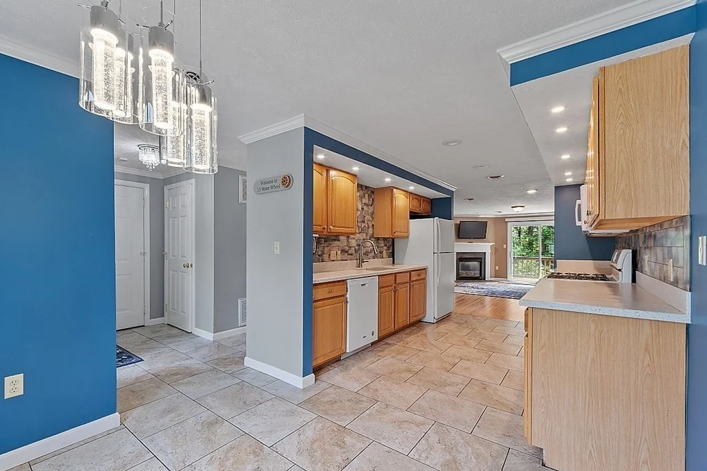2 bed, 2 bath apartment for rent at 15 Water Wheel Unit 15, Templeton — photo 5 of 41