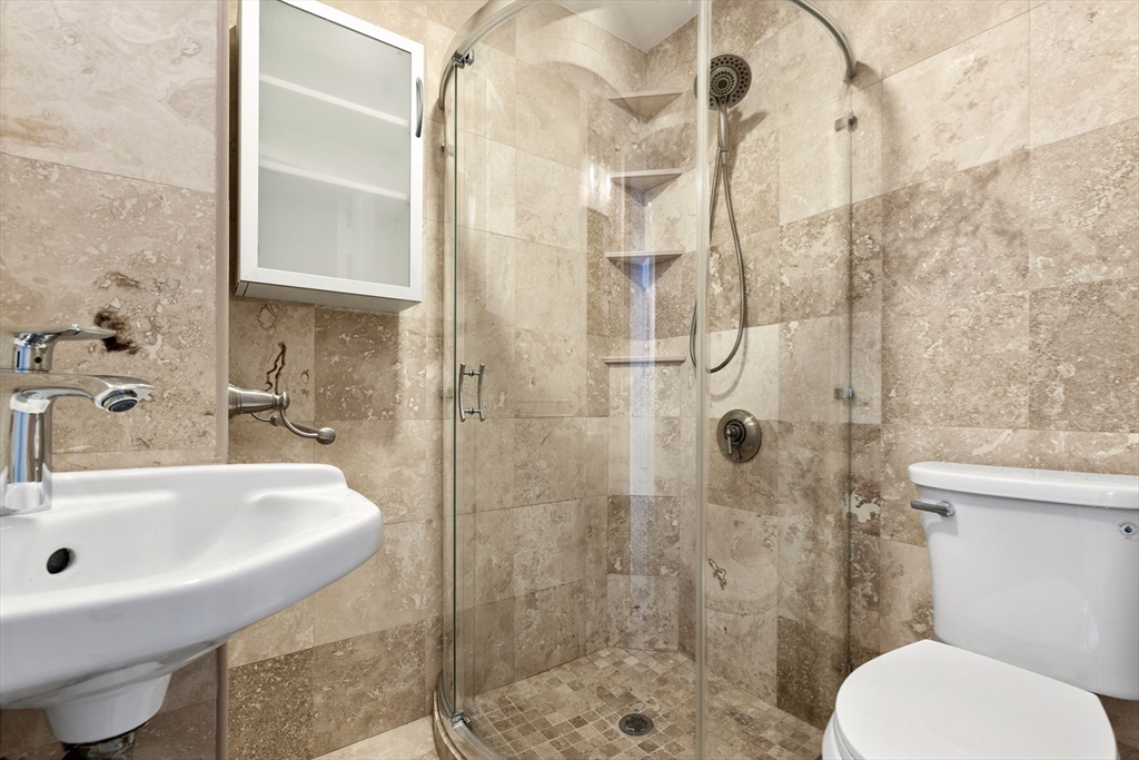 2 bed, 2 bath apartment for rent at 15 Waverly Unit 110, Brighton — photo 11 of 15