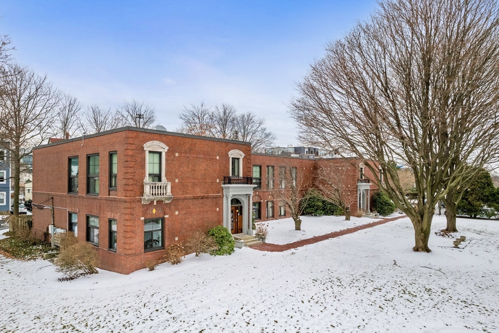 2 bed, 2 bath apartment for rent at 15 Waverly Unit 110, Brighton — photo 12 of 15