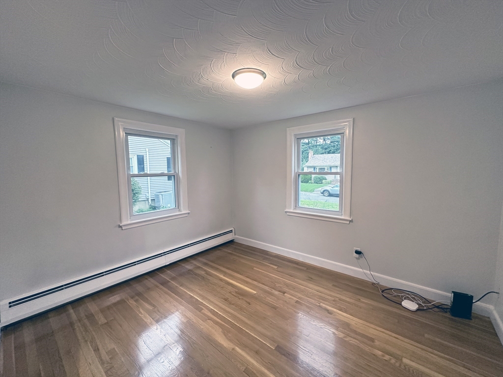 3 bed, 2 bath apartment for rent at 15 Wayland Rd Unit 0, Wakefield — photo 7 of 18