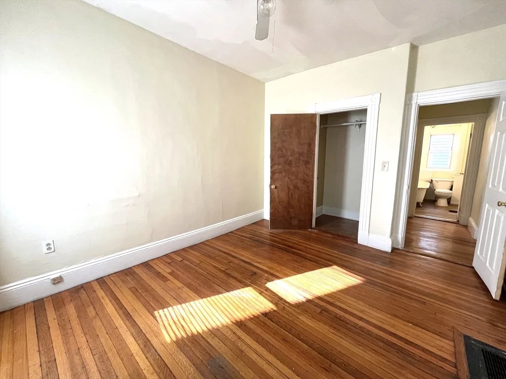 3 bed, 1 bath apartment for rent at 15 Wentworth Unit 1, Dorchester — photo 9 of 14