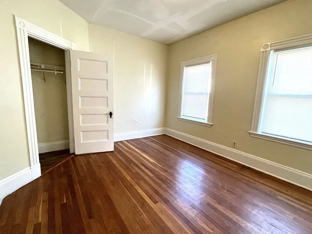 3 bed, 1 bath apartment for rent at 15 Wentworth Unit 1, Dorchester — photo 4 of 14
