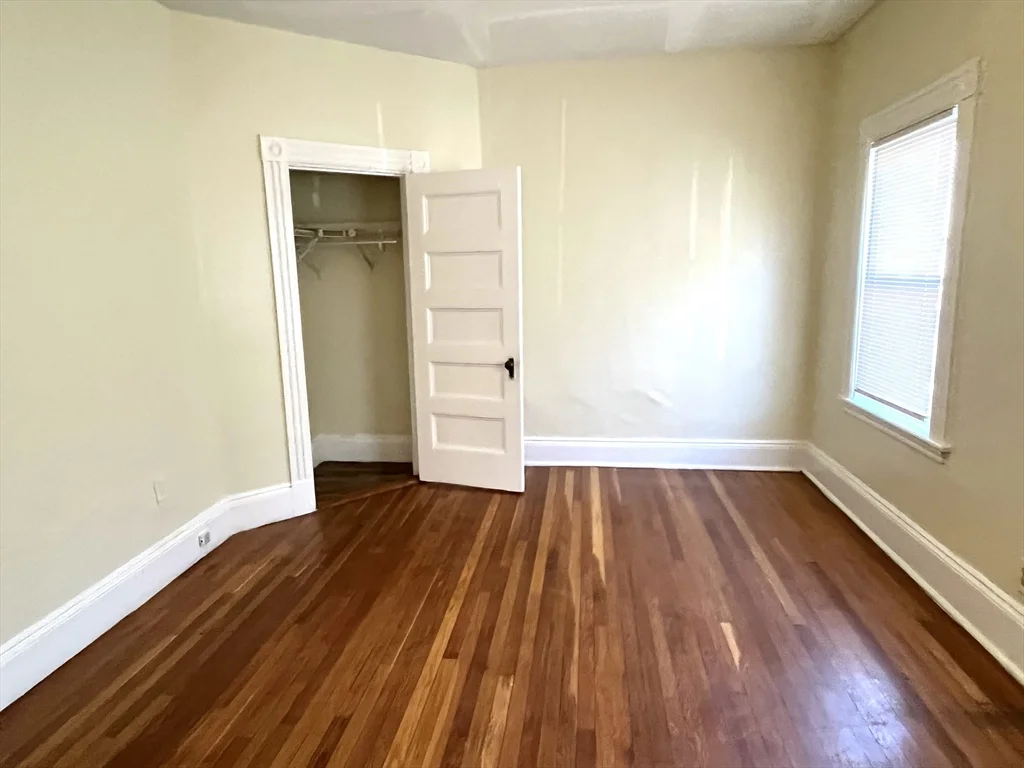 3 bed, 1 bath apartment for rent at 15 Wentworth Unit 1, Dorchester — photo 2 of 14