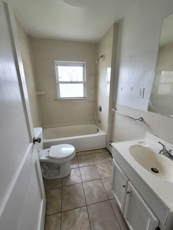 3 bed, 1 bath apartment for rent at 15 West St Unit 15, Braintree — photo 10 of 15