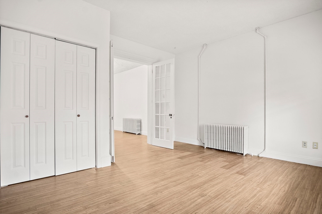 1 bed, 1 bath apartment for rent at 15 West Water St Unit 1, Wakefield — photo 8 of 10