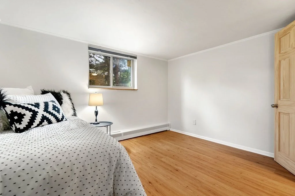 2 bed, 1 bath apartment for rent at 15 Westgate Unit 2, Chestnut Hill — photo 12 of 17