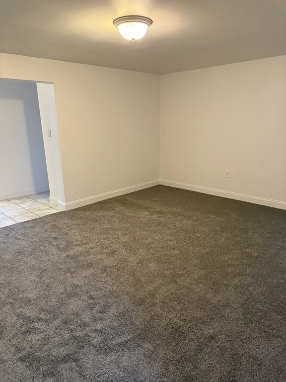 2 bed, 1 bath apartment for rent at 15 Weston Ct Unit 10, Braintree — photo 4 of 6