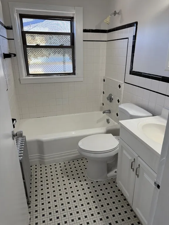 2 bed, 1 bath apartment for rent at 15 Weston Ct Unit 4, Braintree — photo 6 of 6