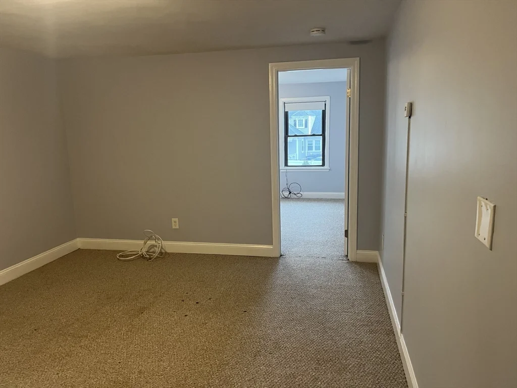 2 bed, 1 bath apartment for rent at 15 Weston Ct Unit 6, Braintree — photo 7 of 8