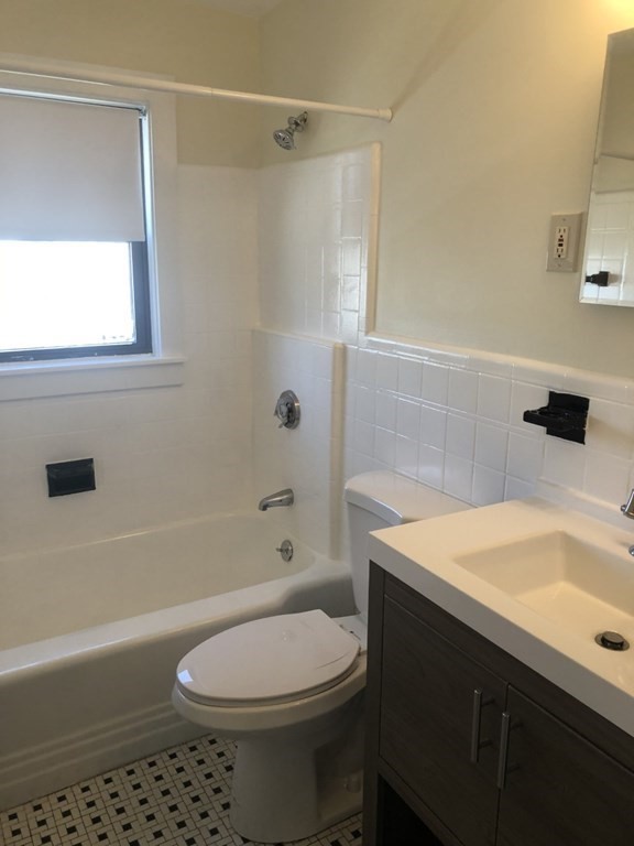 2 bed, 1 bath apartment for rent at 15 Weston Ct Unit 9, Braintree — photo 6 of 6