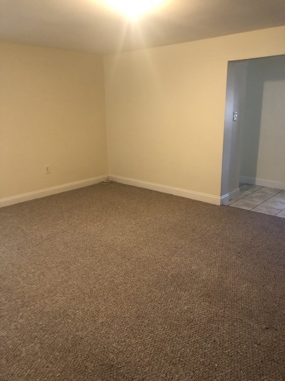 2 bed, 1 bath apartment for rent at 15 Weston Ct Unit 9, Braintree — photo 2 of 6