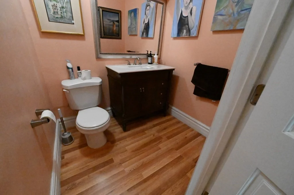 4 bed, 3 bath apartment for rent at 15 White Pl Unit 15, Brookline — photo 6 of 16