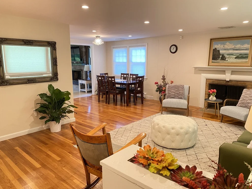 4 bed, 2 bath apartment for rent at 15 Winchester Dr Unit -, Lexington — photo 10 of 33