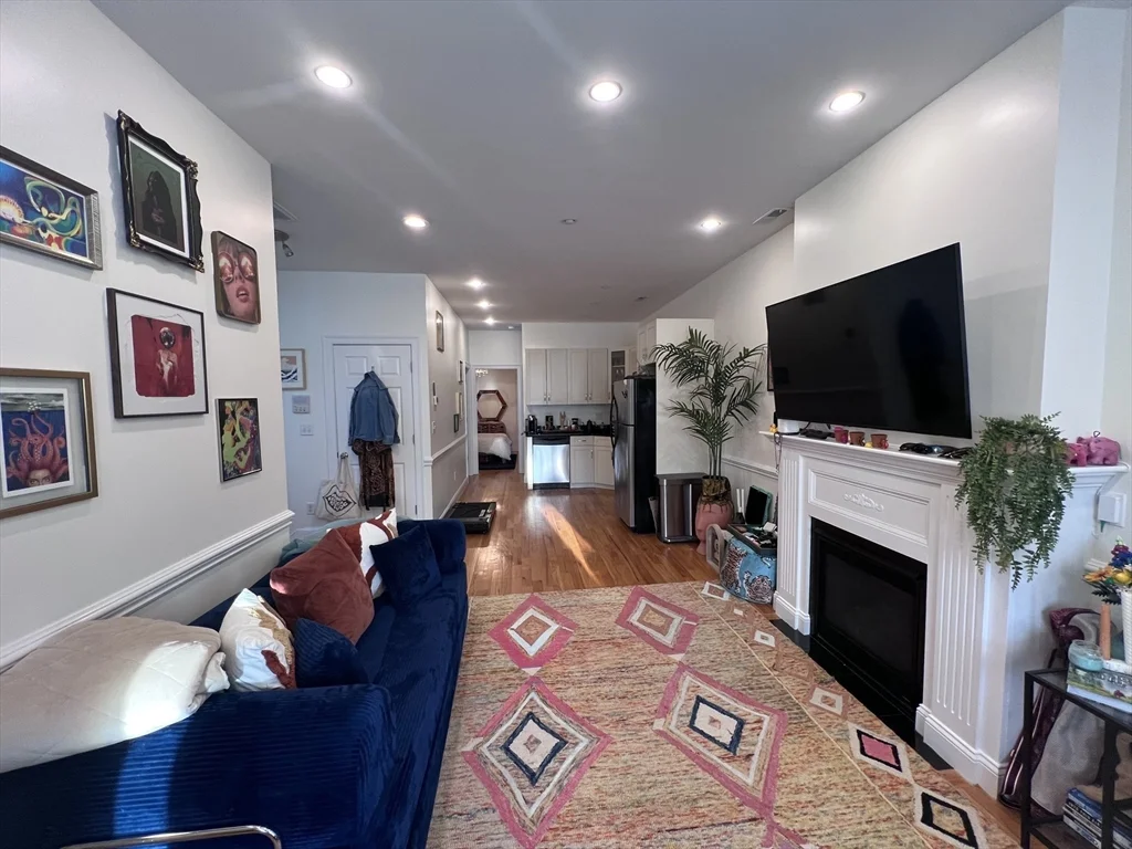 2 bed, 1 bath apartment for rent at 150-1/2 M St Unit 3, South Boston — photo 23 of 24