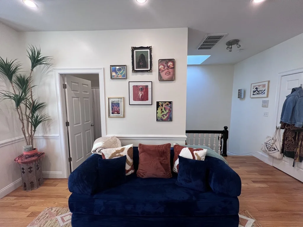 2 bed, 1 bath apartment for rent at 150-1/2 M St Unit 3, South Boston — photo 8 of 24