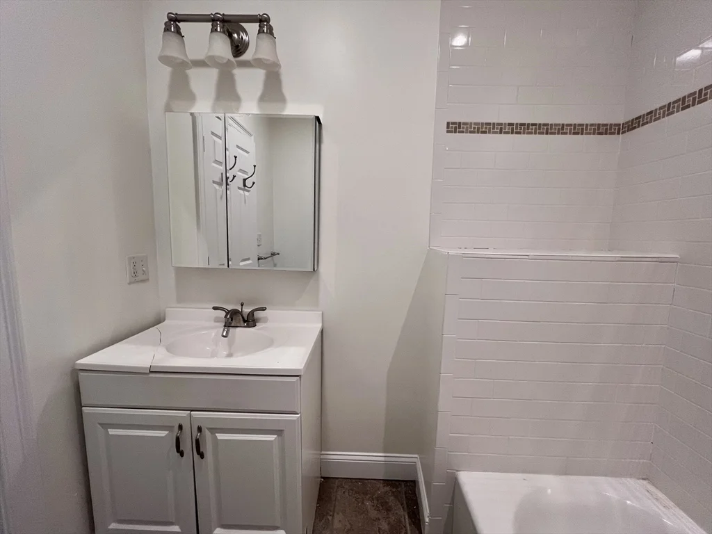 2 bed, 1 bath apartment for rent at 150-1/2 M St Unit 3, South Boston — photo 12 of 24