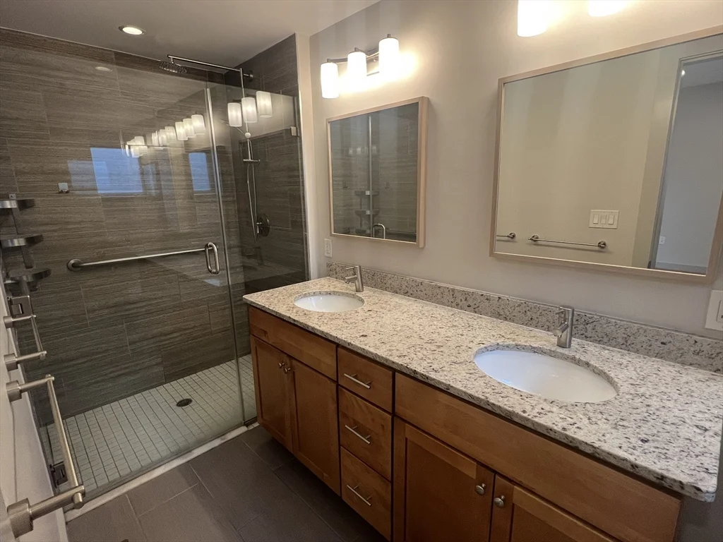 2 bed, 2 bath apartment for rent at 150 Adams St Unit 2, Newton — photo 9 of 10
