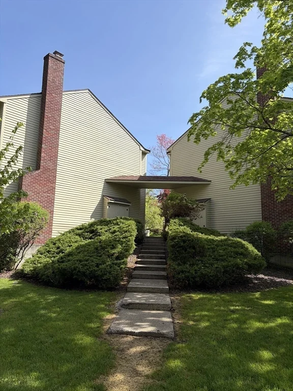 2 bed, 1 bath apartment for rent at 150 Apache Way Unit 150, Tewksbury — photo 10 of 10