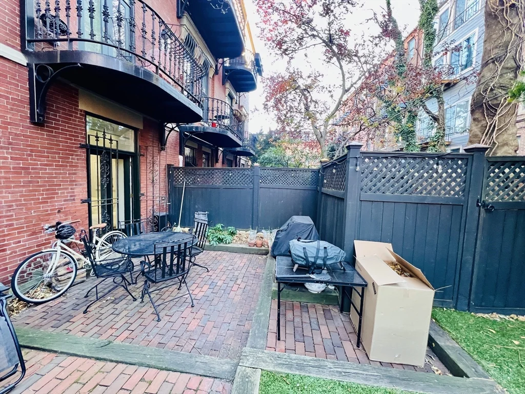 2 bed, 1 bath apartment for rent at 150 Appleton St Unit 1E, South End — photo 35 of 35
