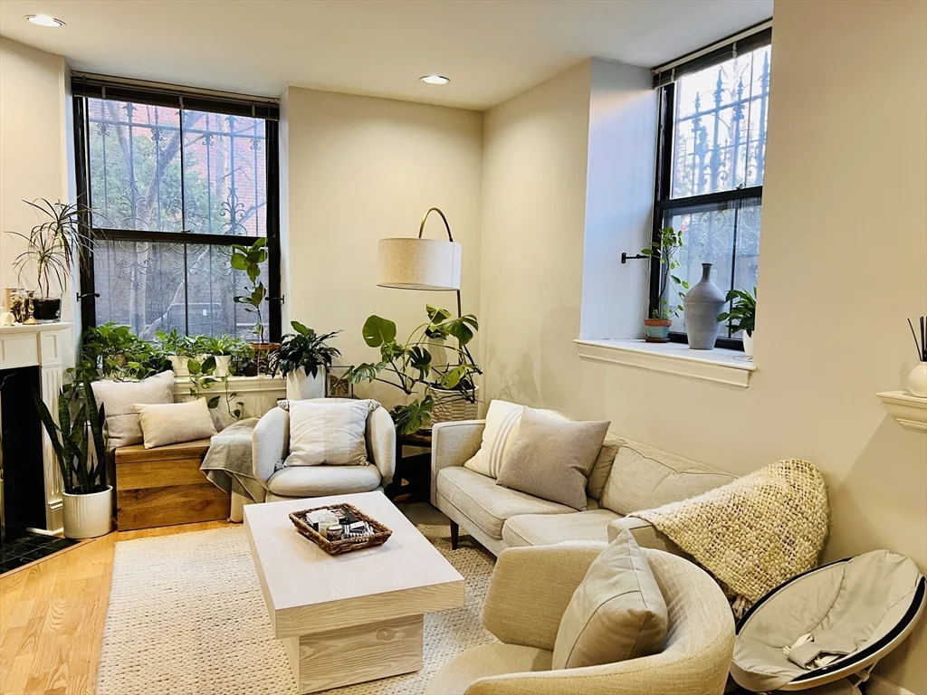 2 bed, 1 bath apartment for rent at 150 Appleton St Unit 1E, South End — photo 6 of 35