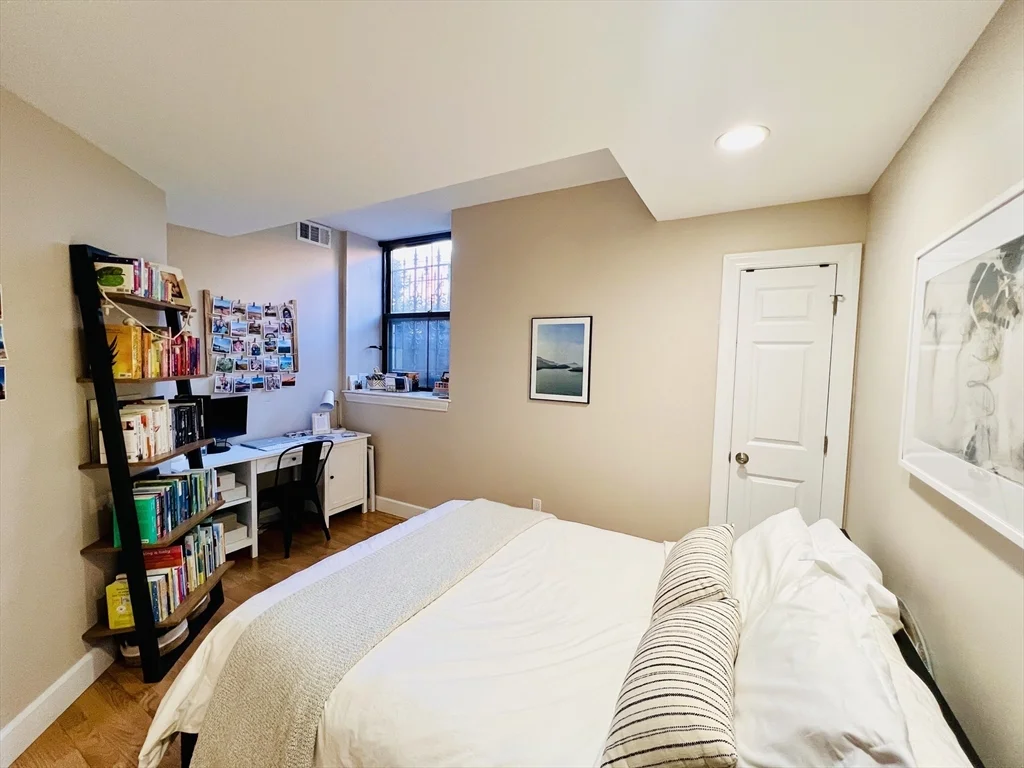 2 bed, 1 bath apartment for rent at 150 Appleton St Unit 1E, South End — photo 24 of 35