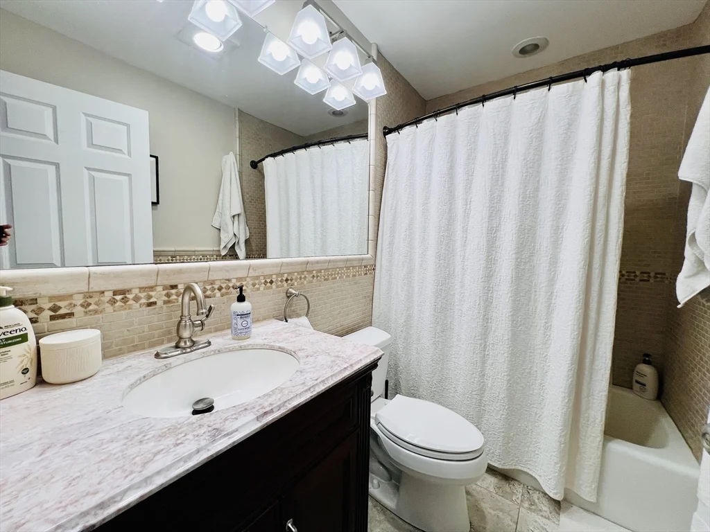 2 bed, 1 bath apartment for rent at 150 Appleton St Unit 1E, South End — photo 20 of 35
