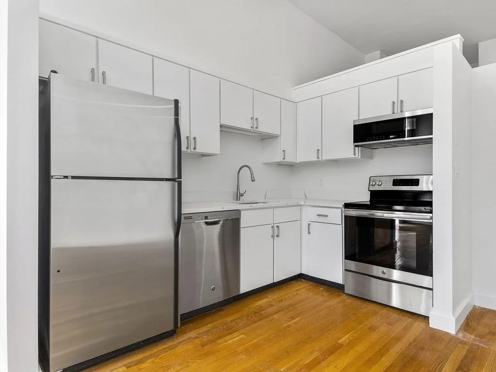 1 bed, 1 bath apartment for rent at 150 Appleton St Unit 3D, South End