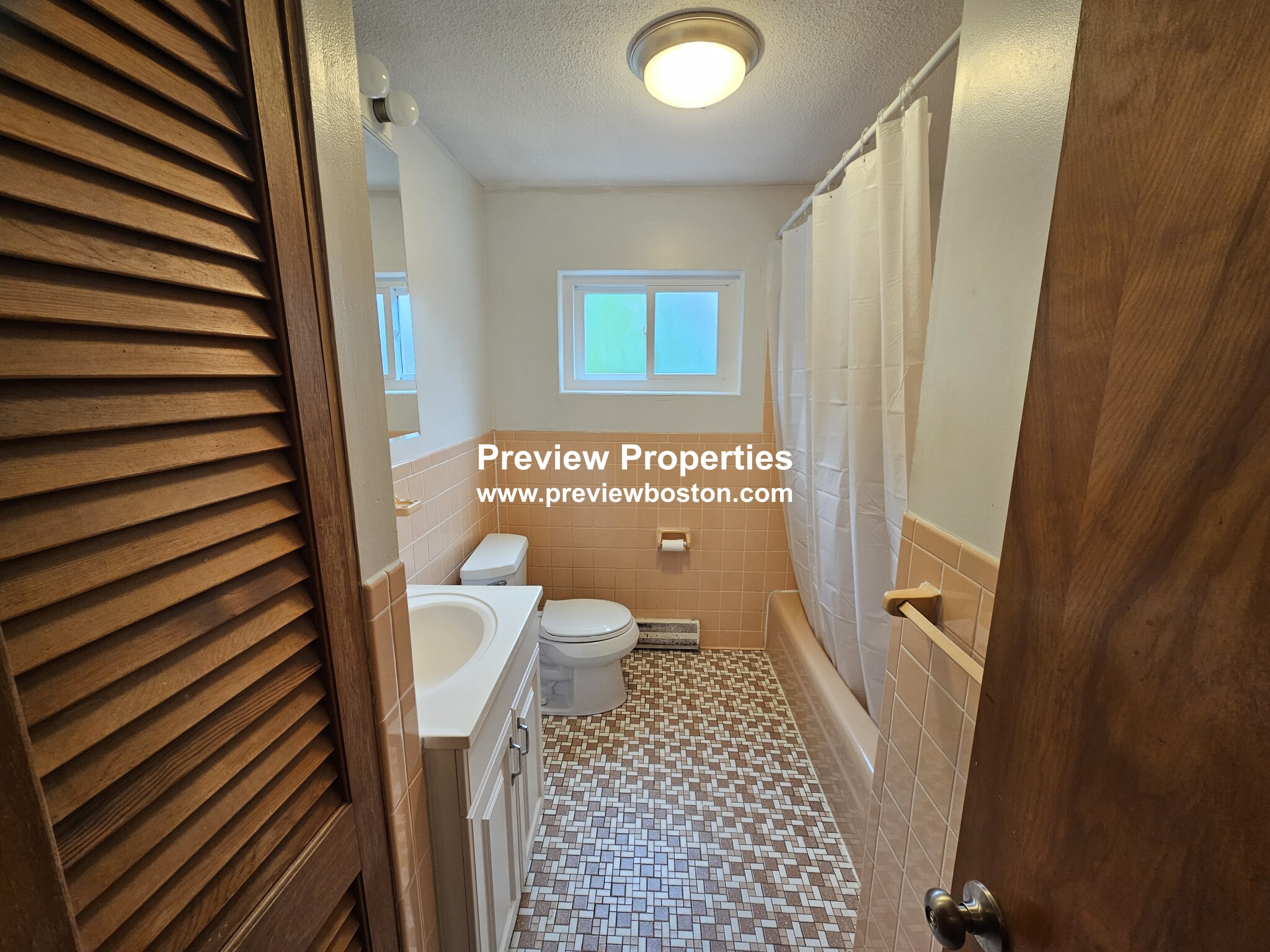 2 bed, 1 bath apartment for rent at 150 Barham Ave Unit 2, Quincy — photo 6 of 11