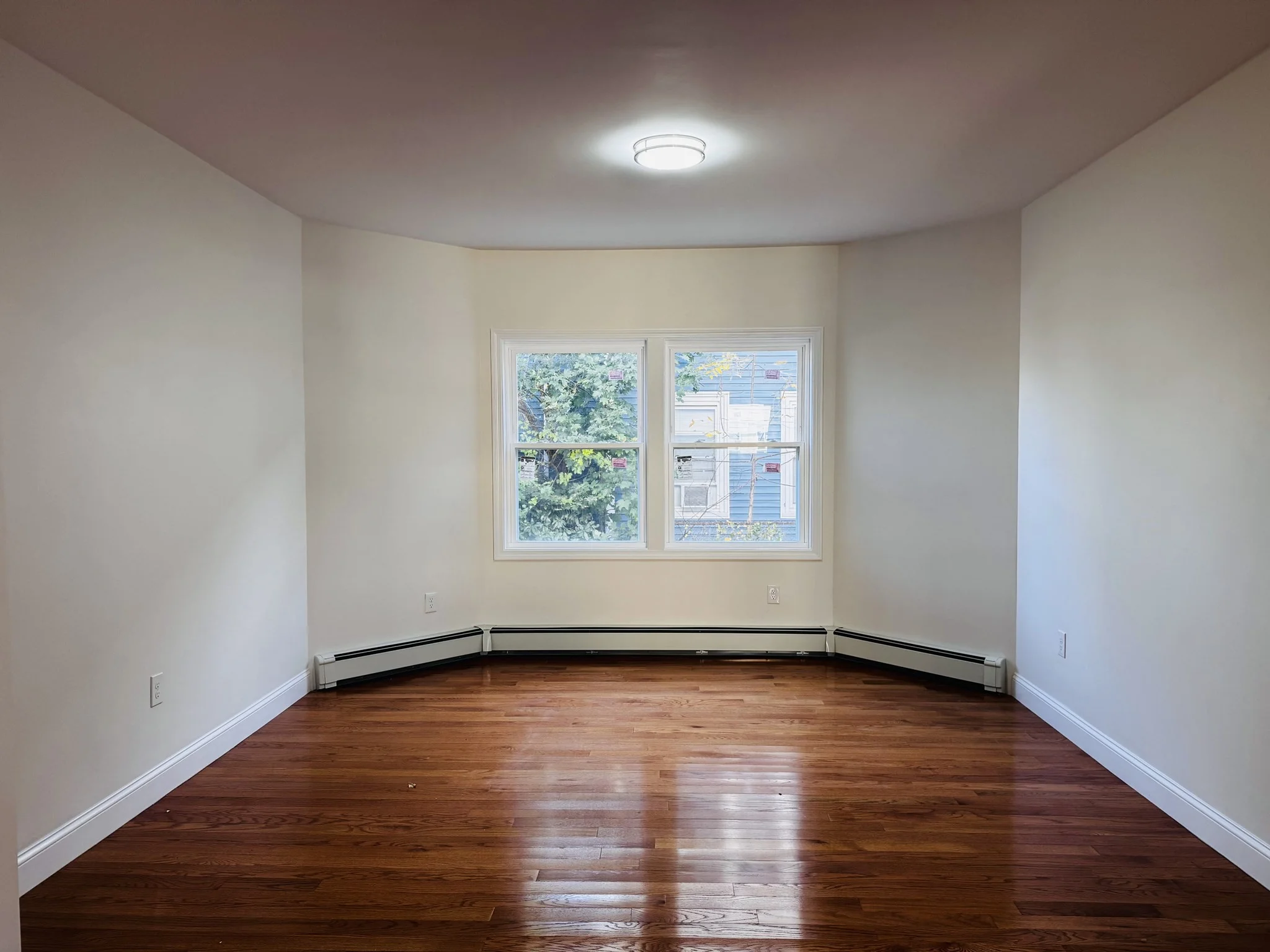 2 bed, 1 bath apartment for rent at 150 Bradford St Unit 1, Everett — photo 8 of 18
