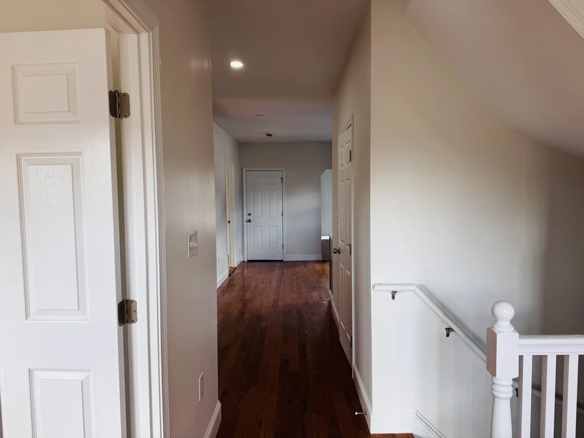5 bed, 1 bath apartment for rent at 150 Bradford St Unit 2, Everett — photo 9 of 21