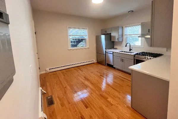 1 bed, 1 bath apartment for rent at 150 Brown St Unit 1R, South Side — photo 7 of 10