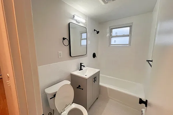 1 bed, 1 bath apartment for rent at 150 Brown St Unit 1R, South Side — photo 10 of 10