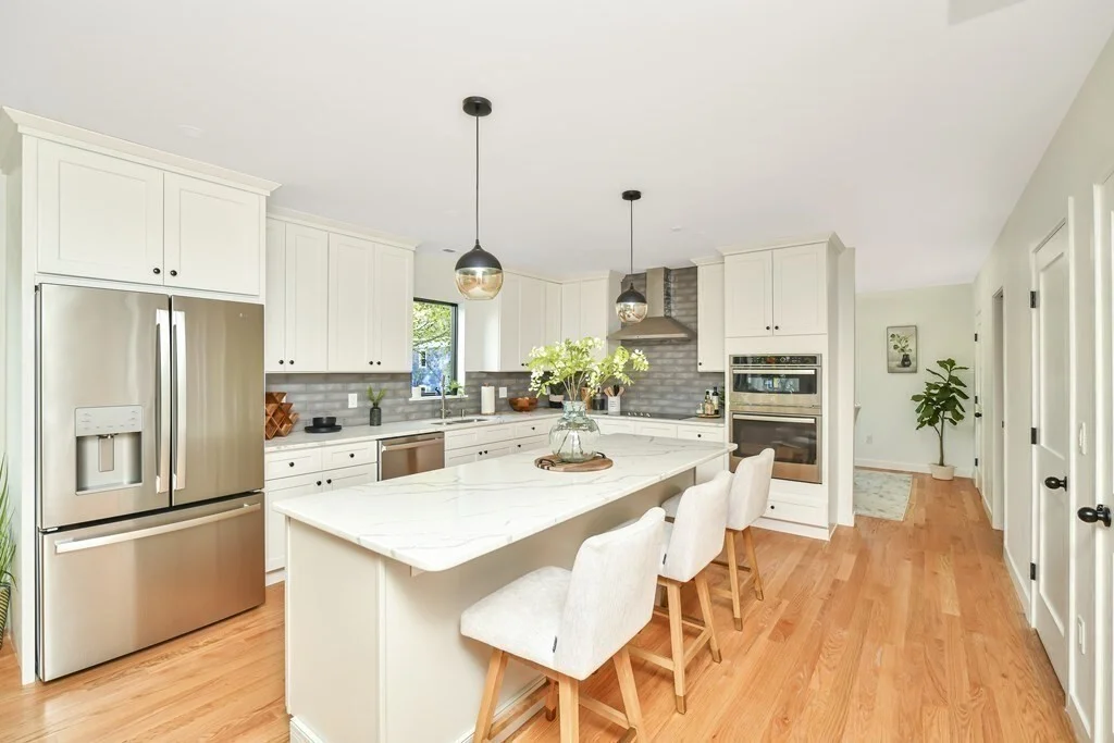 3 bed, 2 bath apartment for rent at 150 Columbia St Unit 4, Cambridge — photo 4 of 15
