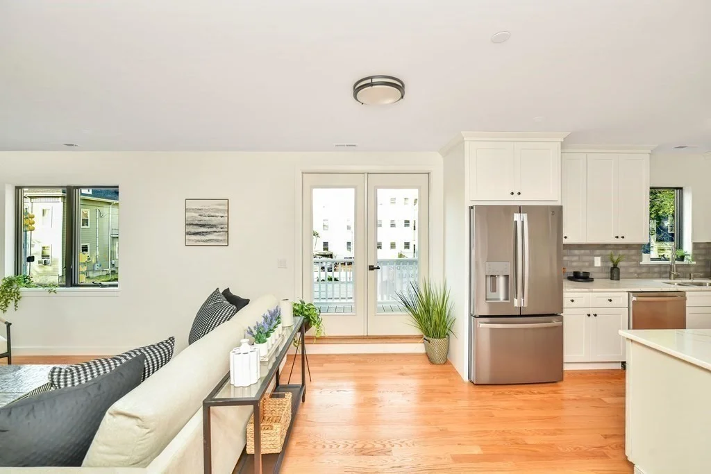 3 bed, 2 bath apartment for rent at 150 Columbia St Unit 4, Cambridge — photo 9 of 15