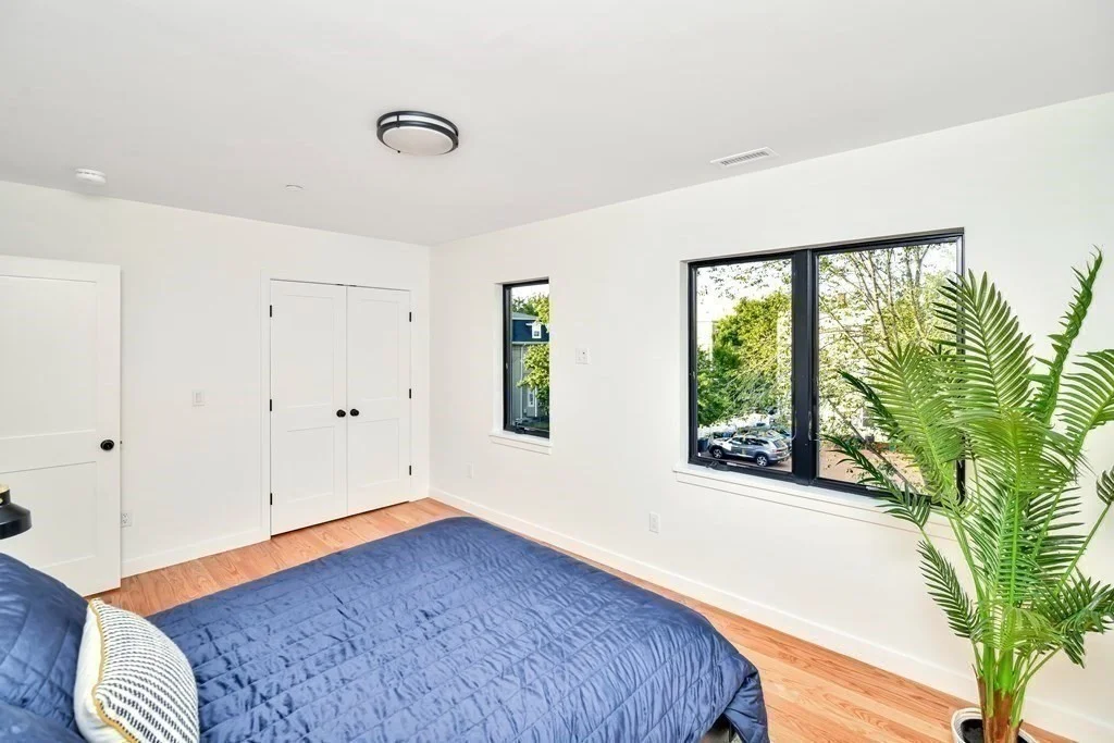 3 bed, 2 bath apartment for rent at 150 Columbia St Unit 4, Cambridge — photo 14 of 15
