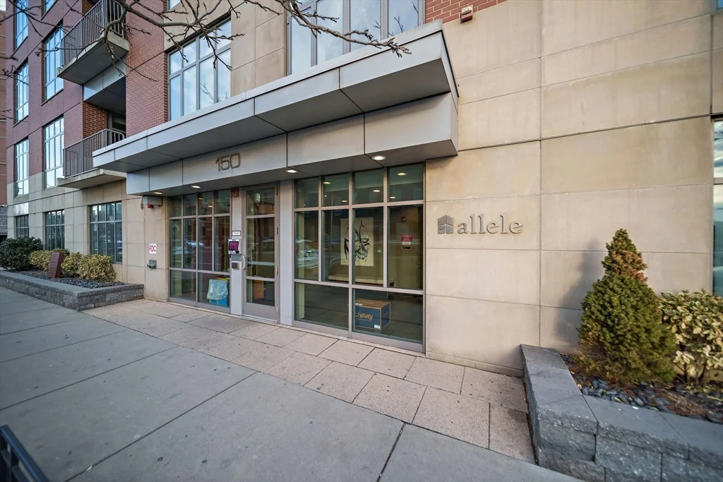 2 bed, 2 bath apartment for rent at 150 Dorchester Ave Unit 314, South Boston
