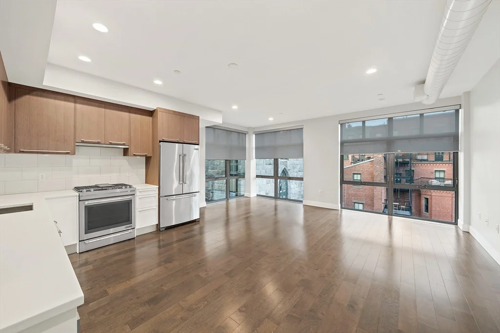 1 bed, 1 bath apartment for rent at 150 Dorchester Ave, Unit 410, South Boston — photo 8 of 26