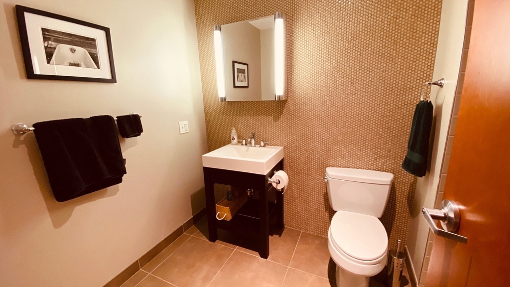 2 bed, 2 bath apartment for rent at 150 Dorchester Ave Unit 504, South Boston — photo 5 of 12