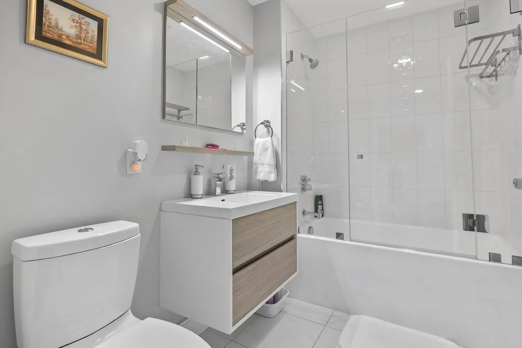 3 bed, 2 bath apartment for rent at 150 Dorchester Ave Unit 510, South Boston — photo 25 of 30