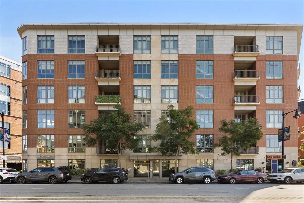 3 bed, 2 bath apartment for rent at 150 Dorchester Ave Unit 510, South Boston