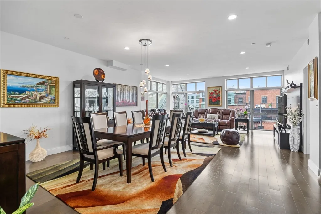 3 bed, 2 bath apartment for rent at 150 Dorchester Ave Unit 510, South Boston — photo 3 of 30