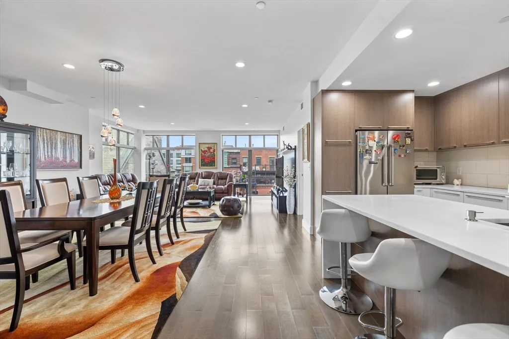 3 bed, 2 bath apartment for rent at 150 Dorchester Ave Unit 510, South Boston — photo 9 of 30