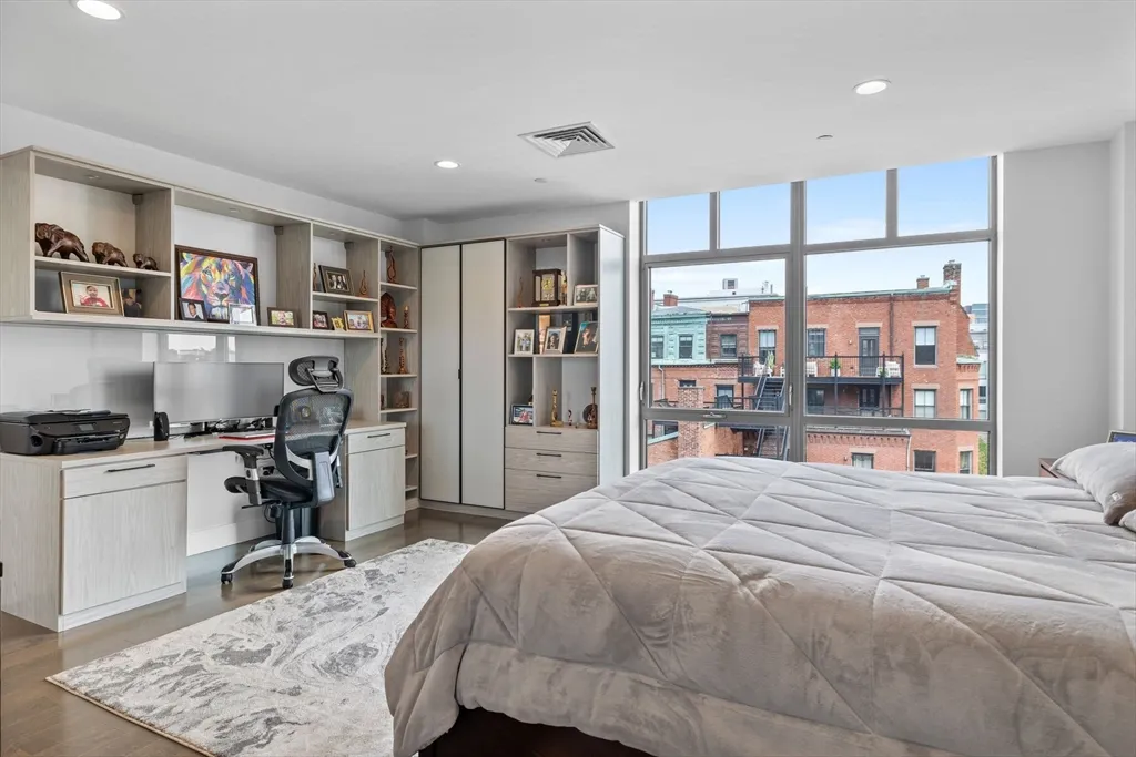 3 bed, 2 bath apartment for rent at 150 Dorchester Ave Unit 510, South Boston — photo 17 of 30