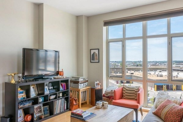 2 bed, 1 bath apartment for rent at 150 Dorchester Ave Unit 608, South Boston — photo 6 of 27