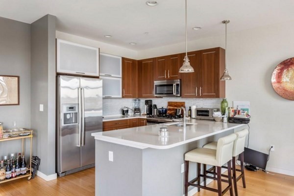 2 bed, 1 bath apartment for rent at 150 Dorchester Ave Unit 608, South Boston — photo 3 of 27