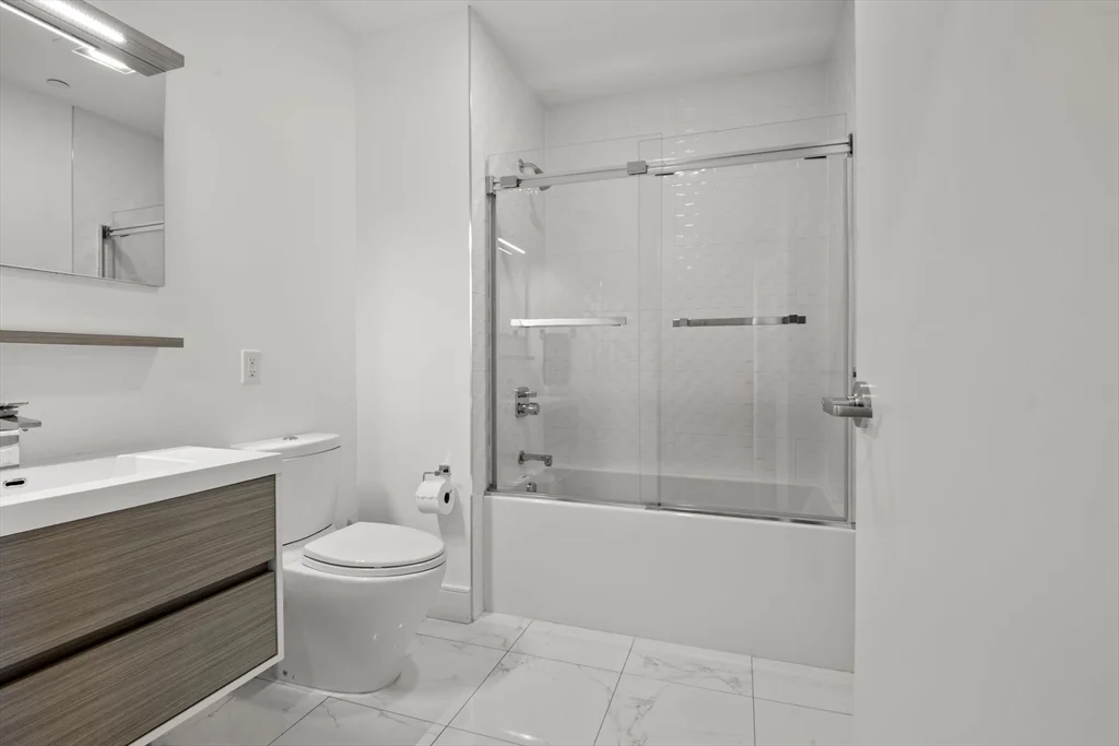 2 bed, 2 bath apartment for rent at 150 Dorchester Ave Unit 611, South Boston — photo 22 of 38