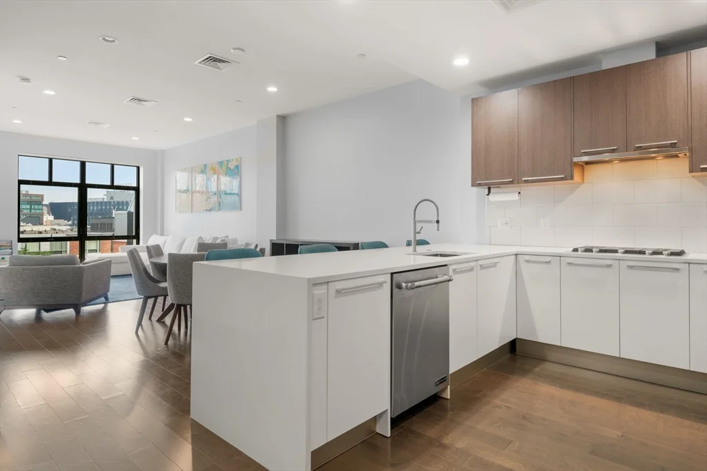 2 bed, 2 bath apartment for rent at 150 Dorchester Ave Unit 611, South Boston — photo 10 of 38