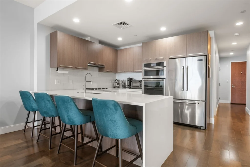 2 bed, 2 bath apartment for rent at 150 Dorchester Ave Unit 611, South Boston — photo 7 of 38